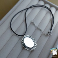 Кулон Дзеркало 18*25 Ажур. Колір срібло. На шнурку
